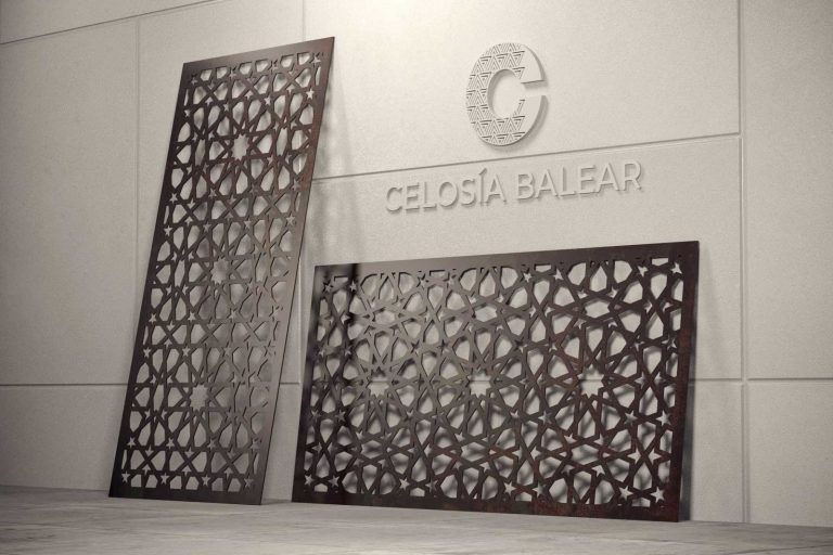 Placa con diseño arábico para fachada exterior