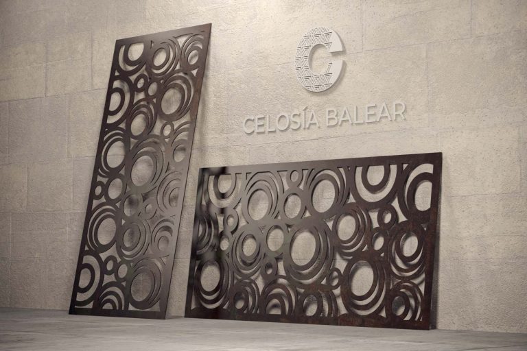 placa metálica con diseño de círculos